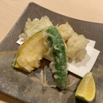 鮨 銀座 おのでら - 白子と太刀魚の天ぷら