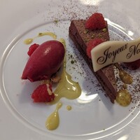 ラ・トゥーエル - 