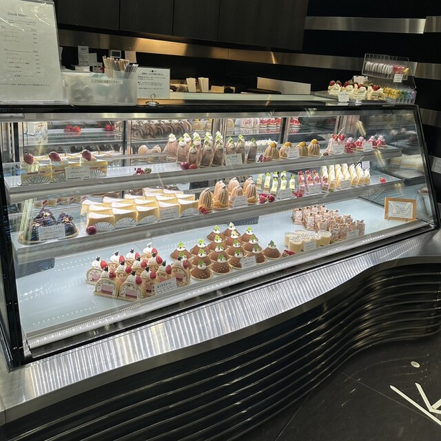 Toshi Yoroizuka Middo Taun photo 5