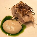 TRATTORIA CREATTA - 寒鰆のロースト 菊芋のピューレと黒トリュフ