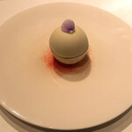 TRATTORIA CREATTA - ピスタチオのムースとあまおう苺のジェラートとマリネ ヴァシュラン仕立て