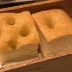 TRATTORIA CREATTA - パン