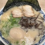 Hakata Ramen Yoshimaru - 