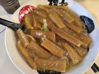 Tera Ccho - 特製ラーメン980円(太麺、麺硬めアブラダブル味薄め)メンマ130円、のメンマ全容がこれ！(2023.12.4)