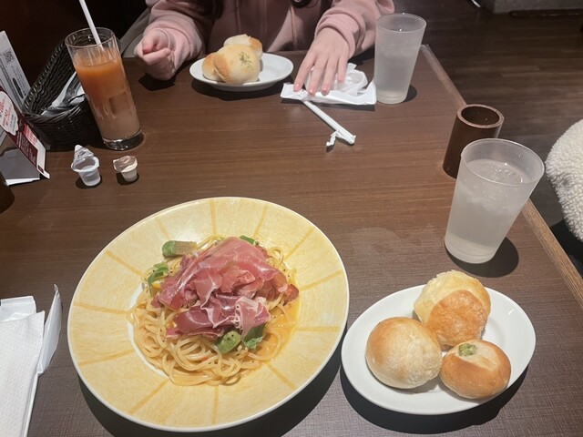 Kamakura Pasta Ionmoru Tsurumiryokuchi Ten