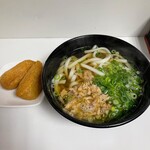 中央軒 - かしわうどん、いなり寿司