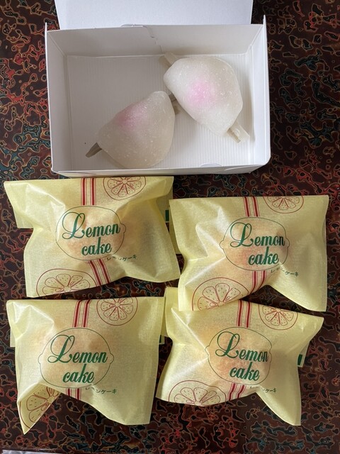 観世（かんぜ） - 中央弘前（和菓子）の写真