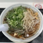 Takabashi Ramen - 特にもやしには胡椒多め