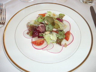 オールデイダイニング カルイザワグリル - 鴨スモークサラダ仕立て