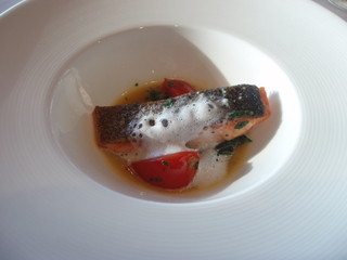 オールデイダイニング カルイザワグリル - 信州サーモンのプレゼ