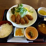 本家さぬきや - カキフライ定食1230円