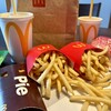 マクドナルド - 料理写真:ビーフシチューパイ
マックフライポテト