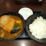 Koko Ichibanya - 骨付きスープカレー　1170円、ご飯の量、普通、辛さ普通