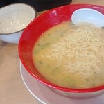 泡系しおとんこつラーメン べらしお - 