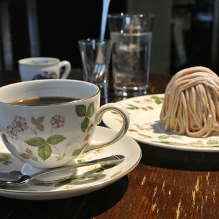 カフェ・ラ・バスティーユ_1