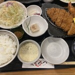 Marukatsu - 大海老1本ロースカツ定食