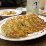 大阪餃子専門店 よしこ - 