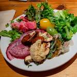 MORETHAN TAPAS LOUNGE - 