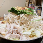 Motsunabeya Masamichi - 昌道特製のもつ鍋♪