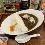 麺家 西陣 - ダムカレーラーメン