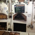 PIZZERIA La locanda del pittoria - ピザなどを焼く窯