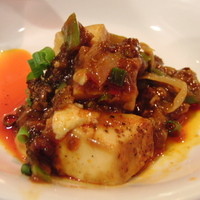 南青山エッセンス - ランチの麻婆豆腐、Ｒにもおすそ分けしてくれました　(*´∀｀*)