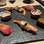 ホテル鹿の湯・花もみじ - 寿司　(まぐろ　かに　いくら　がり)