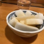 お新香は大根