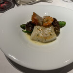 ル・マノアール・ダスティン - キンメとヒラメ、ブールブランソース