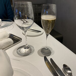 ル・マノアール・ダスティン - 