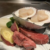 大阪鉄板焼き 神戸牛 TATARA - 