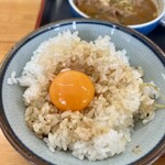 永井食堂 - 生たまごをオン。