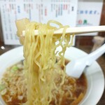 Eika - 麺は細麺・縮れ麺