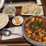 美食坊 ハルピン - 料理写真: