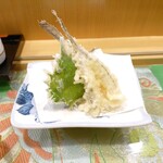 Sushi To Tempura Toro Ichi - メゴチ天ぷら