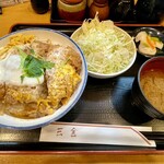 とんかつ 三金 - ロースカツ丼