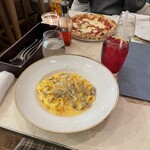 Pittsu Xeria Torattoria Ba- Rute- Burunaisu - 