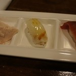 麦畑 - お寿司も数種類ありましたよ。冷凍っぽかったですが＾＾；