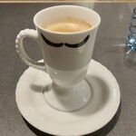 Bikkuri Donki - ホットコーヒー