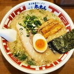 屯ちん 池袋西口店 - 東京豚骨ラーメン 大盛 ちぢれ麺 硬め 薬味多め