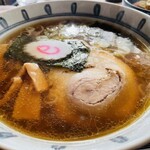 筑波学園ゴルフ倶楽部 - 醤油ラーメン