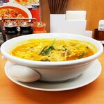 日高屋 池袋北口駅前店 - チゲ味噌ラーメン 細麺変更