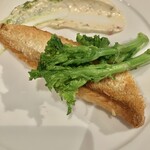 RYU dining kitchen - 白甘鯛のパリパリウロコ焼