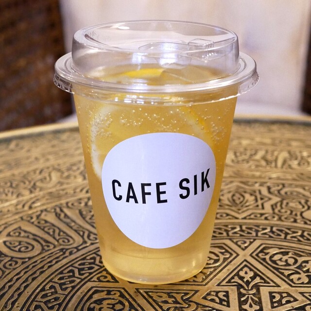 SIK eatery Utsubo Koen Ten