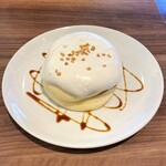 高倉町珈琲 - 特製クリームのリコッタパンケーキ3