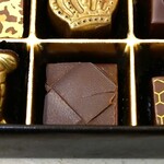 ティカール　バイ　カカオマス - 