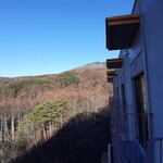 ダイヤモンド八ケ岳美術館ソサエティ - 部屋から望む八ヶ岳