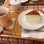 ミル - ココアとチーズケーキ