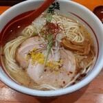 Shiogensui - 天然塩ラーメン（大盛）