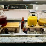 Artisan Restaurant - 朝食ビュッフェのジュース
            2023年12月31日